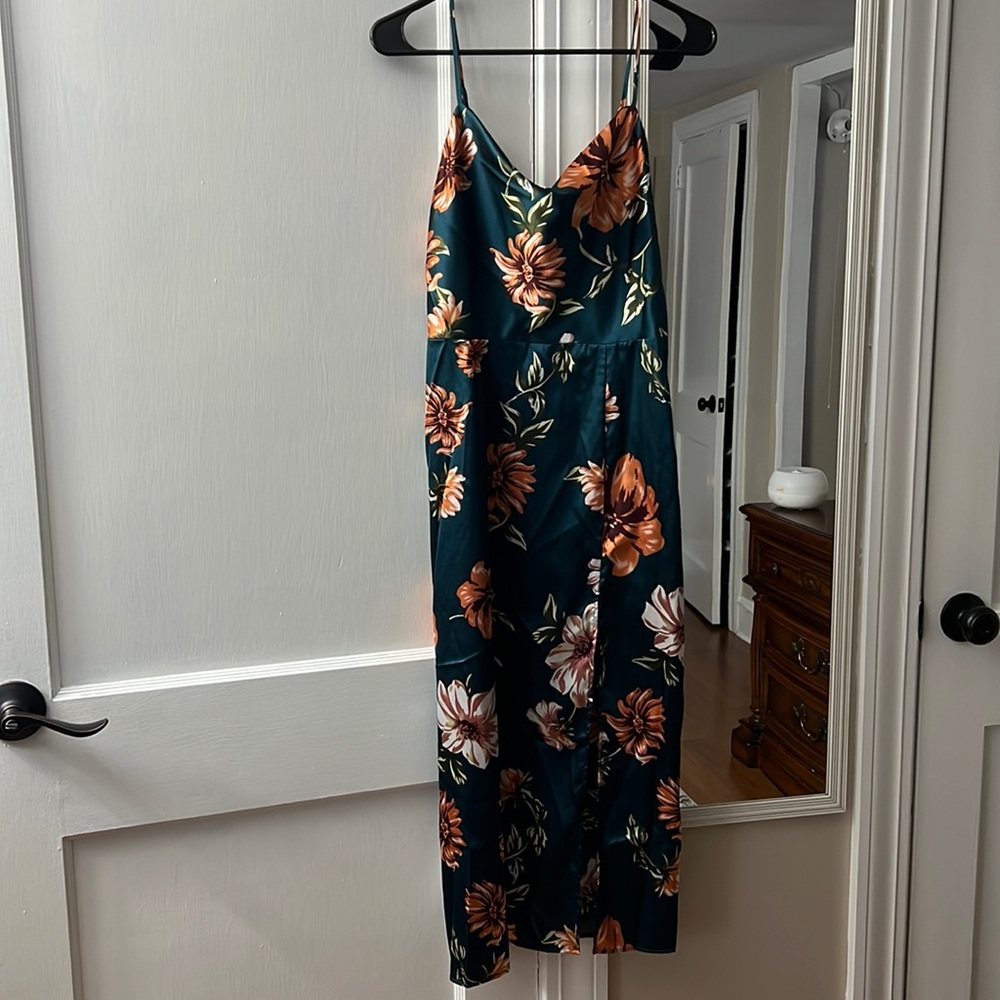 Cute short dress for wedding or night out